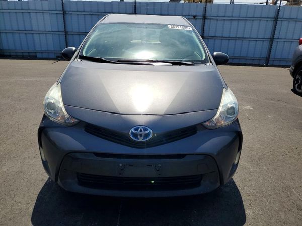 2015 TOYOTA PRIUS V TH