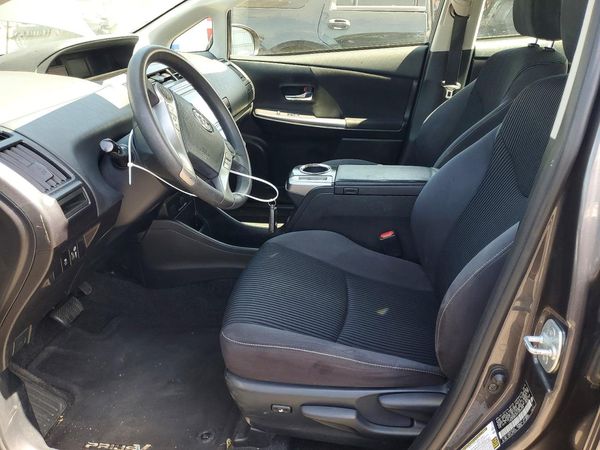 2015 TOYOTA PRIUS V TH