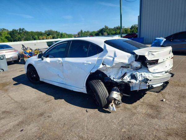 2026 TOYOTA CAMRY