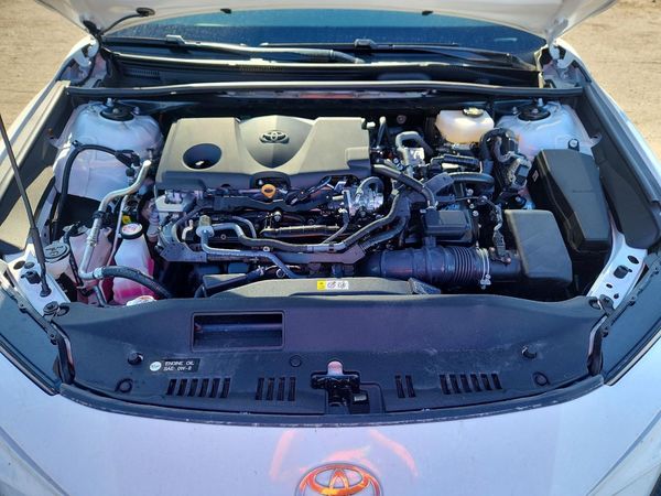 2026 TOYOTA CAMRY