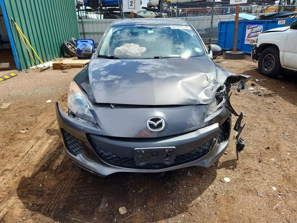 2012 MAZDA 3 Touring/GS