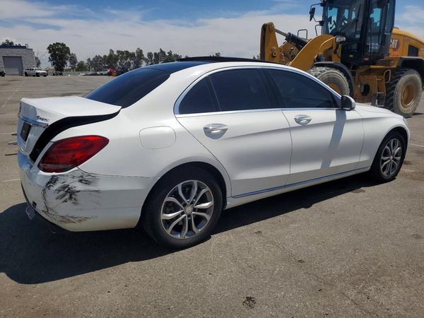 2015 MERCEDES-BENZ C 4-MATIC