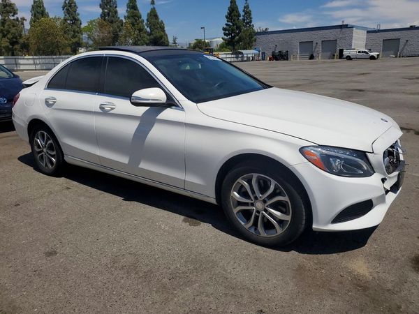 2015 MERCEDES-BENZ C 4-MATIC