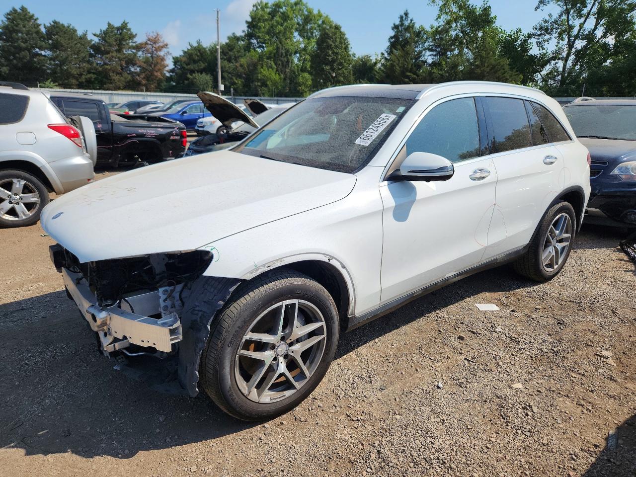 2016 MERCEDES-BENZ GLC GLC300 Base-4M
