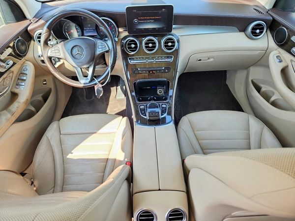 2016 MERCEDES-BENZ GLC GLC300 Base-4M