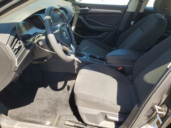2019 VOLKSWAGEN JETTA S, SE, R-Line
