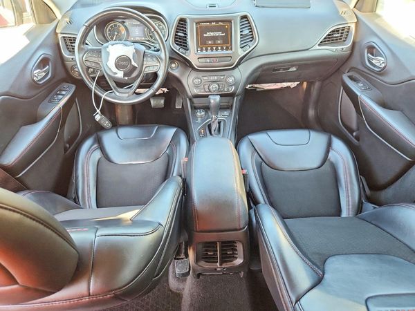 2019 JEEP CHEROKEE Trailhawk