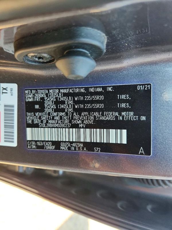 2021 TOYOTA HIGHLANDER XSE