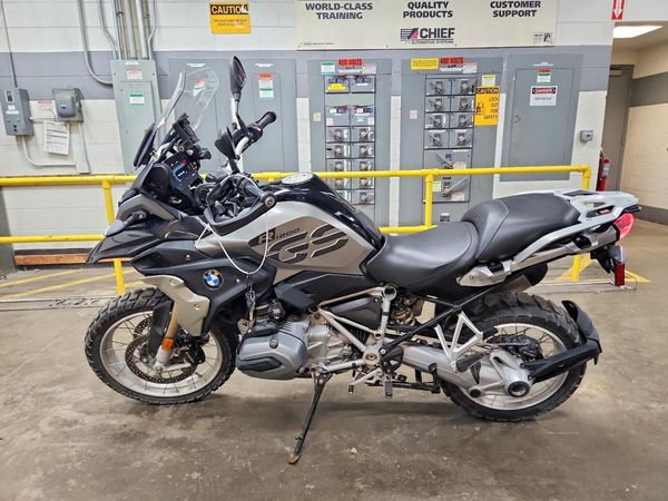 2018 BMW MOTORCYCLE