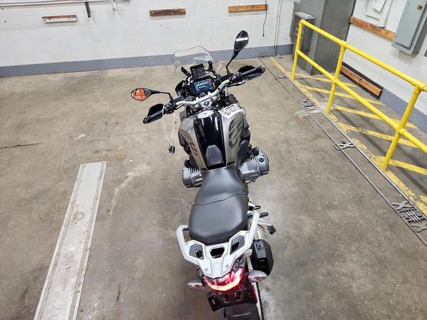 2018 BMW MOTORCYCLE