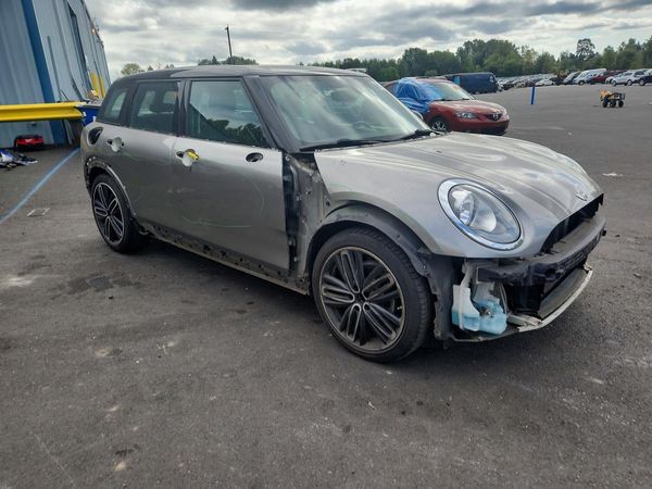 2017 MINI COOPER