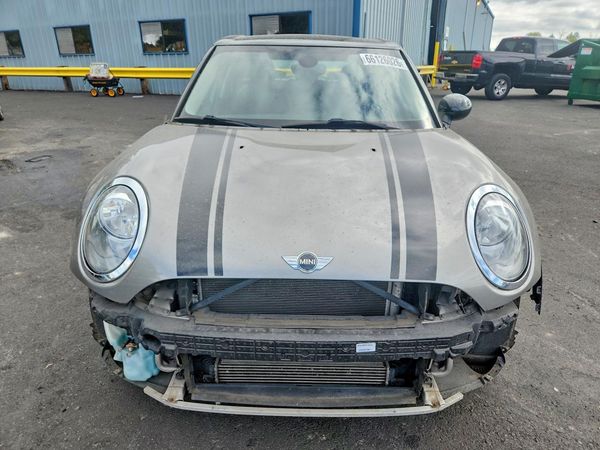 2017 MINI COOPER
