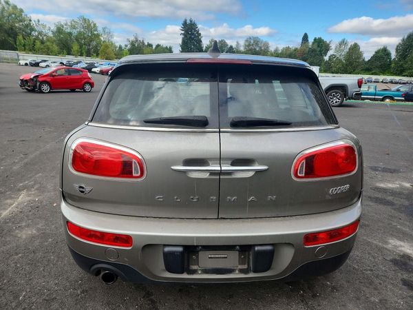2017 MINI COOPER