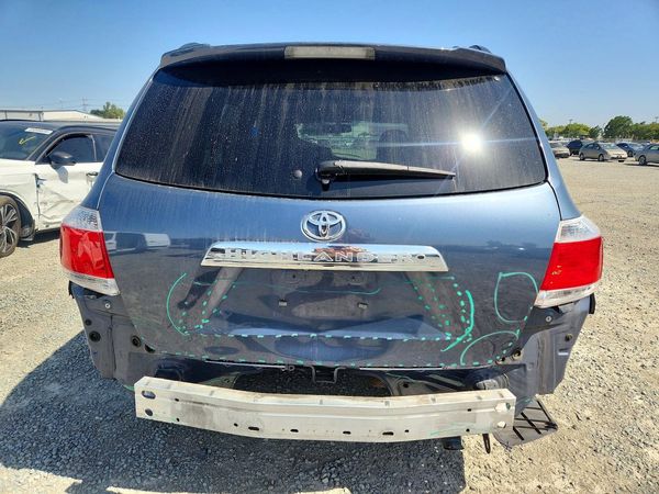 2013 TOYOTA HIGHLANDER Base/Hybrid