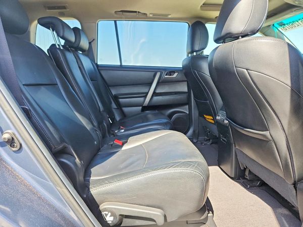 2013 TOYOTA HIGHLANDER Base/Hybrid