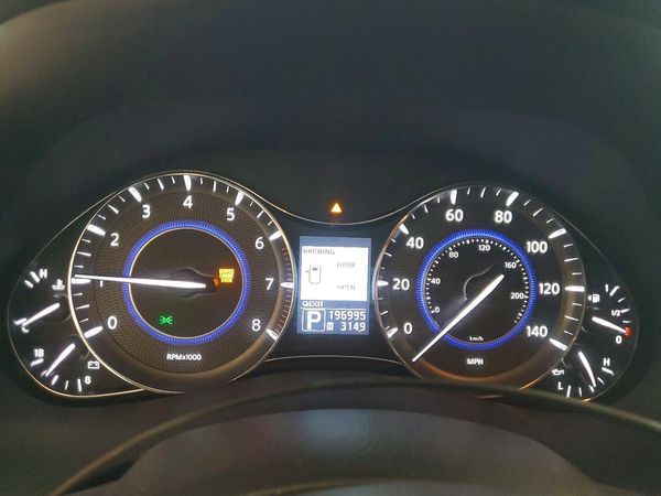2012 INFINITI QX56