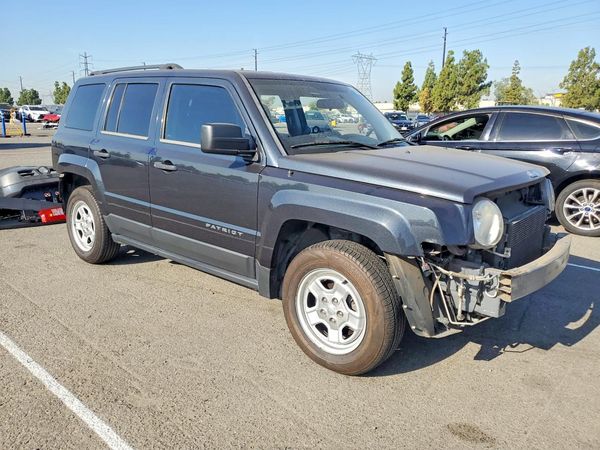 2014 JEEP PATRIOT Sport