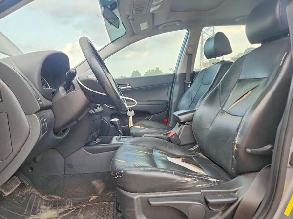 2012 HYUNDAI ELANTRA GLS — DENT