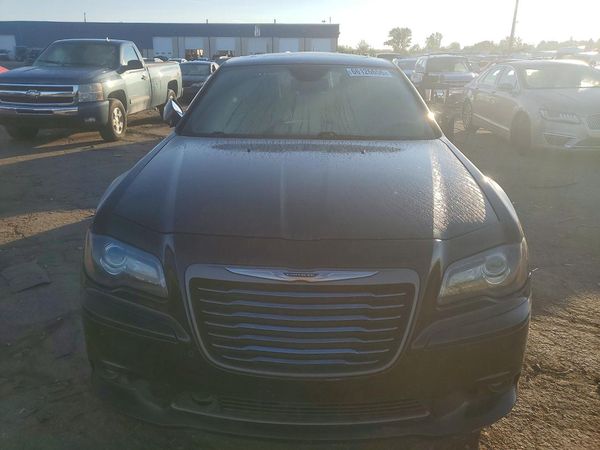 2013 CHRYSLER 300 300C Varvatos — DIRF