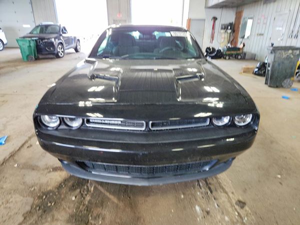 2015 DODGE CHALLENGER SXT