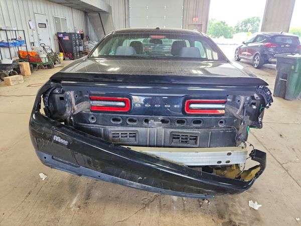 2015 DODGE CHALLENGER SXT