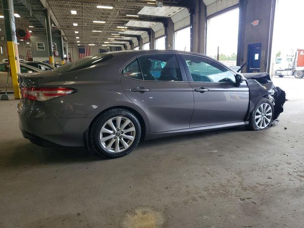2020 TOYOTA CAMRY LE — PSRA