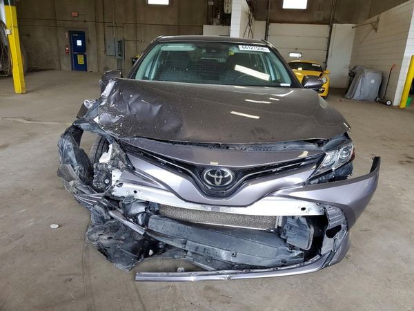 2020 TOYOTA CAMRY LE — DIRF