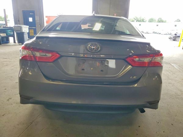 2020 TOYOTA CAMRY LE — DIRR