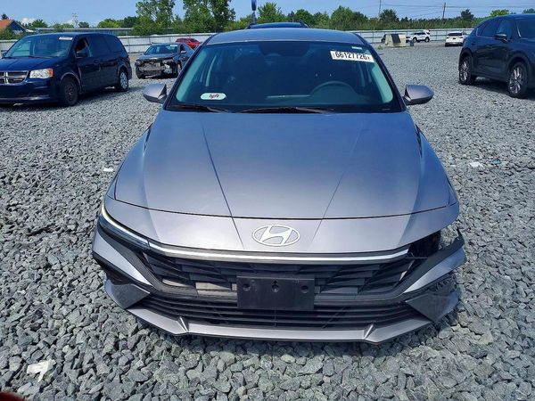 2025 HYUNDAI ELANTRA SE — DIRF