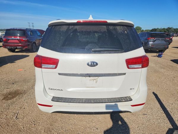 2016 KIA SEDONA EX - Middle level