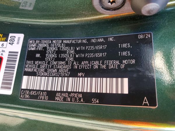 2024 TOYOTA SIENNA LE — VINS