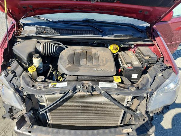 2016 DODGE GRAND CARAVAN SE