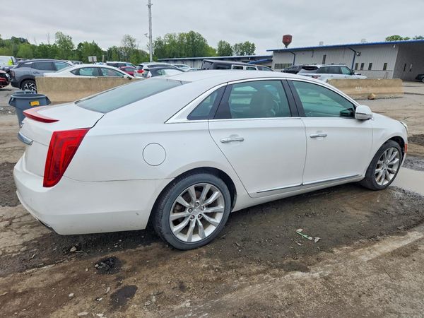 2017 CADILLAC XTS Luxury