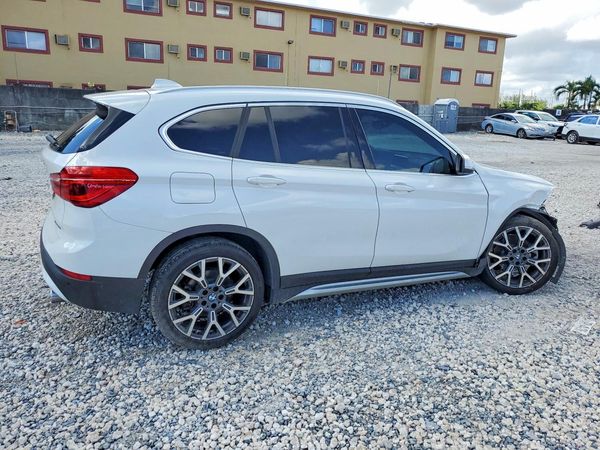 2021 BMW X1 sDrive28i