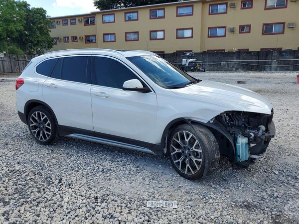 2021 BMW X1 sDrive28i