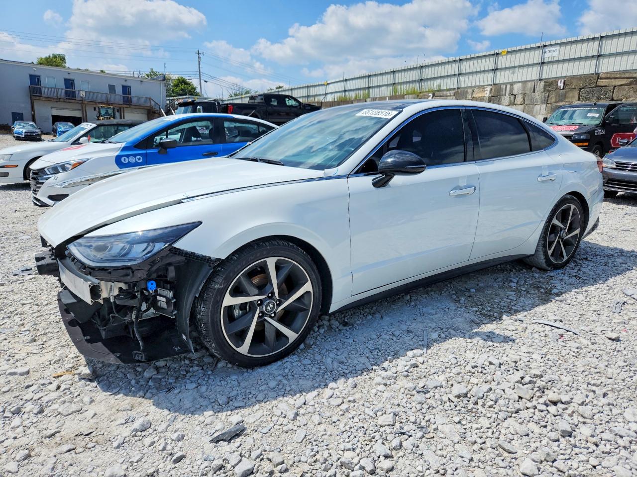 2022 HYUNDAI SONATA SEL Plus — Front 3/4