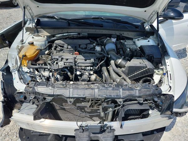 2022 HYUNDAI SONATA SEL Plus — Engine bay