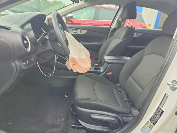 2022 KIA FORTE