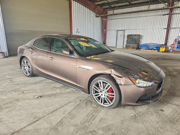 2017 MASERATI GHIBLI Luxury