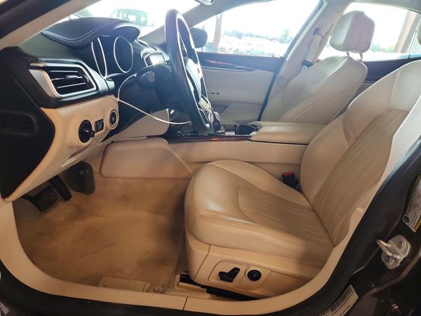 2017 MASERATI GHIBLI Luxury