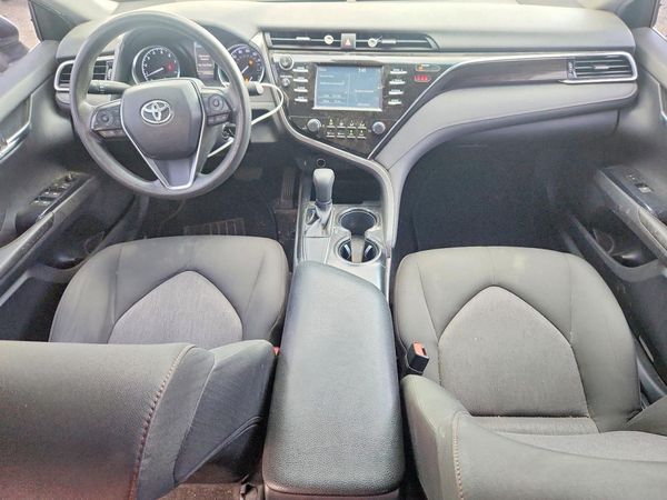2018 TOYOTA CAMRY