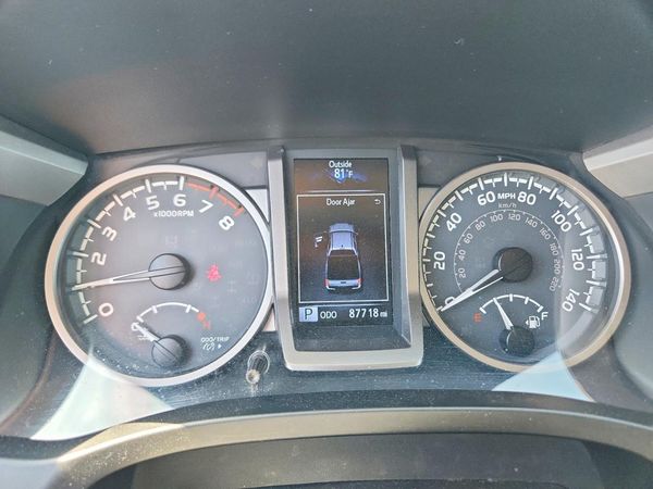 2016 TOYOTA TACOMA