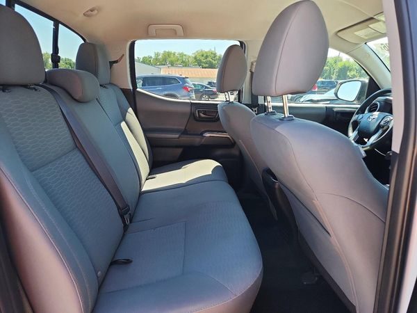 2016 TOYOTA TACOMA