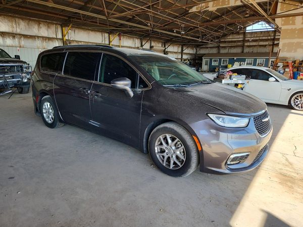 2022 CHRYSLER PACIFICA