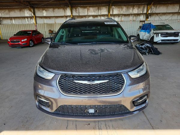 2022 CHRYSLER PACIFICA