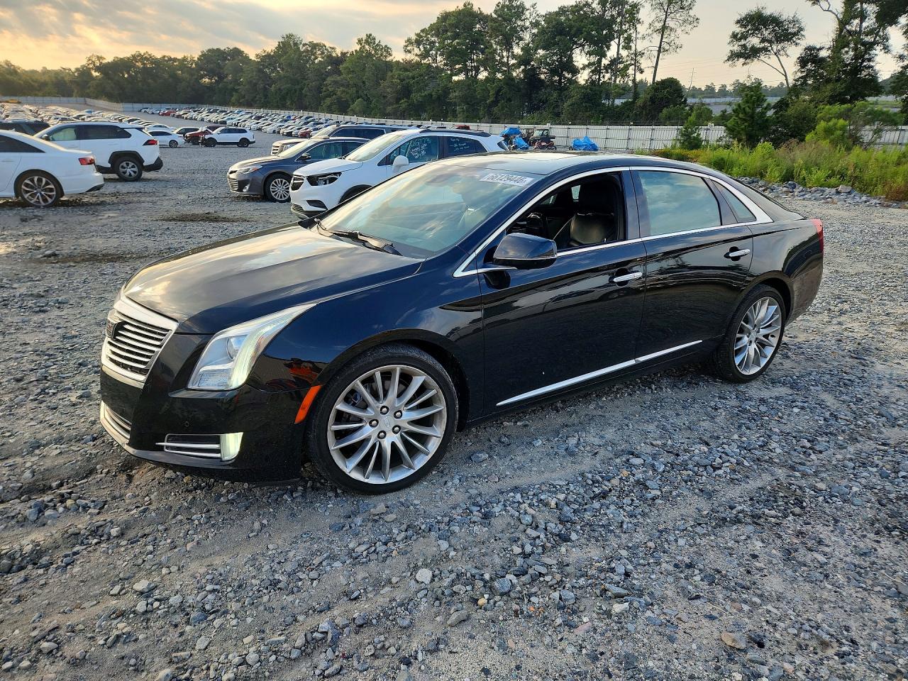 2016 CADILLAC XTS