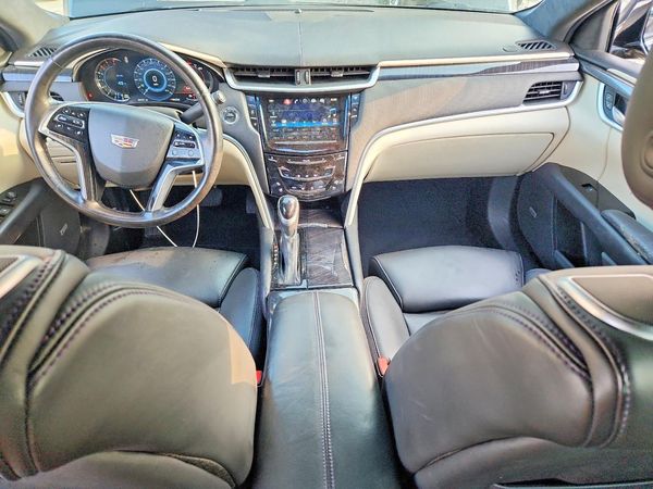 2016 CADILLAC XTS