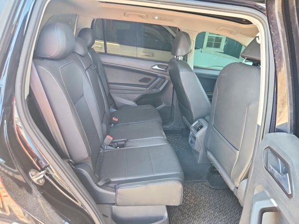 2018 VOLKSWAGEN TIGUAN SE, 4Motion SEL