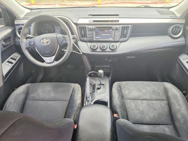 2017 TOYOTA RAV4 LE