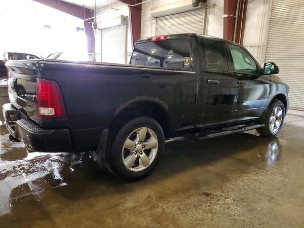 2014 RAM 1500 ST